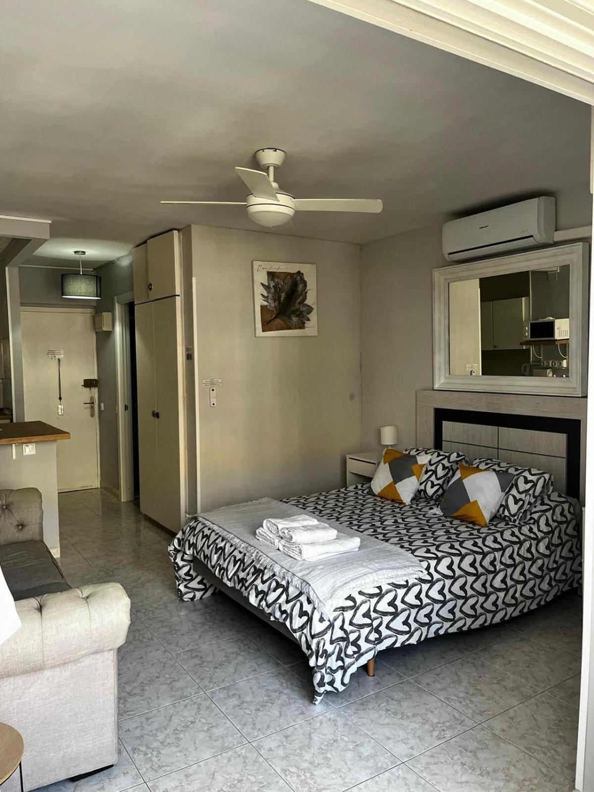 Encantador Estudio Con Piscina Benalmádena Zewnętrze zdjęcie